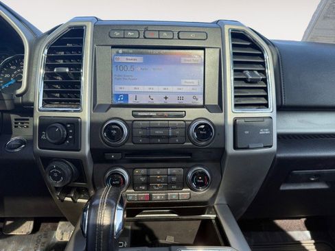 Used 2017 Ford F150 Lariat w/ Equipment Group 502A Luxury image 10