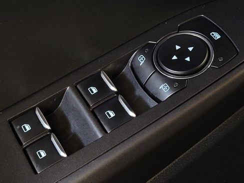 Used 2023 Ford Explorer 4WD image 27