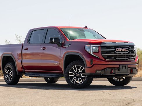 Used 2023 GMC Sierra 1500 AT4 w/ AT4 Preferred Package AWD/4WD image 6