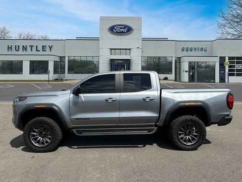 Used 2023 GMC Canyon AT4X image 7