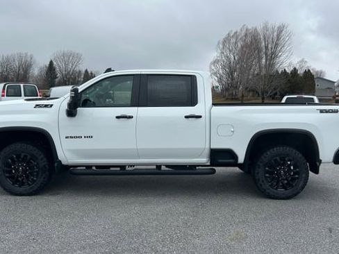 New 2026 Chevrolet Silverado 2500 LT w/ Trail Boss Package image 6