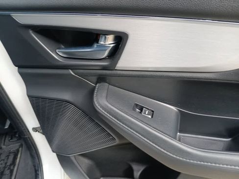 Used 2023 Acura MDX SH-AWD image 20