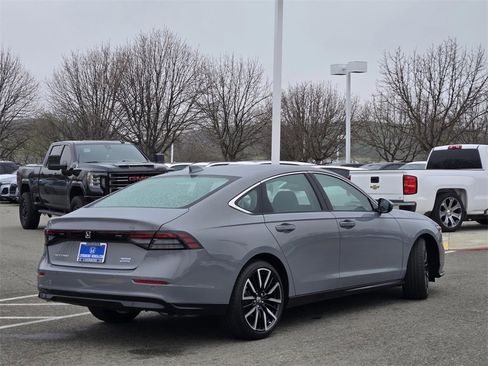 New 2025 Honda Accord Touring image 4