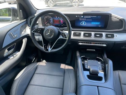 Used 2025 Mercedes-Benz GLE 350 4MATIC image 8
