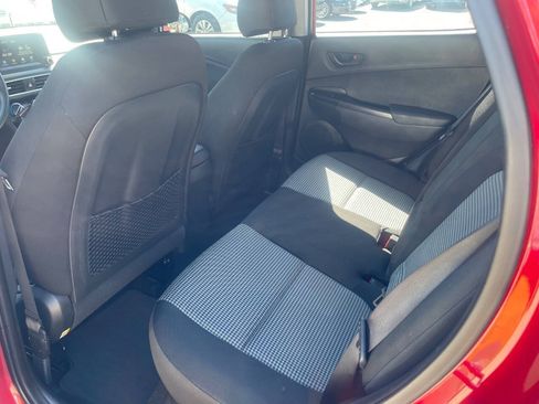 Used 2020 Hyundai Kona SE AWD/4WD image 18