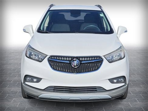 Used 2017 Buick Encore Preferred image 2