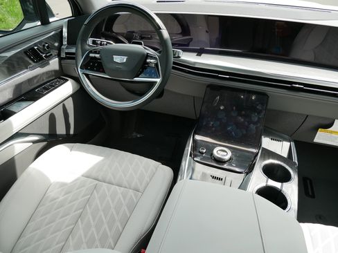 New 2025 Cadillac Escalade IQ Luxury 1 image 9