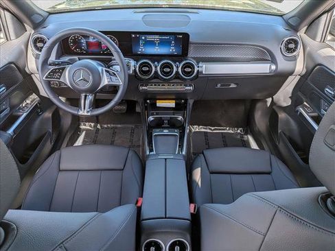 New 2026 Mercedes-Benz GLB 250 image 14