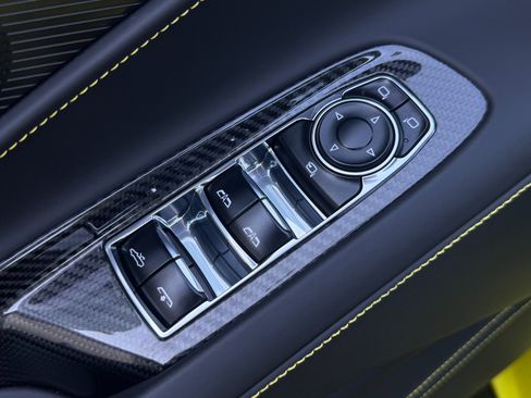 Used 2023 Chevrolet Corvette Stingray Premium Conv image 89