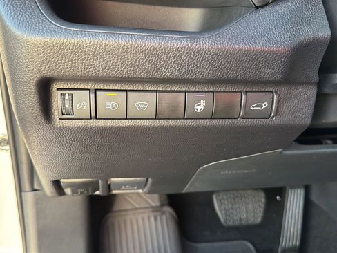 Used 2025 Toyota RAV4 XLE Premium w/ Weather Package FWD image 19