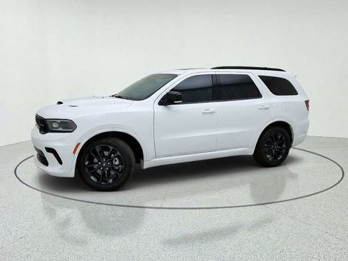 Used 2024 Dodge Durango GT RWD image 15