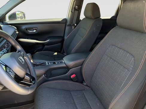 Used 2024 Honda HR-V Sport image 21