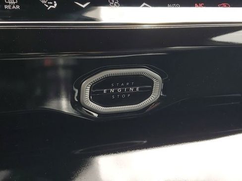 New 2026 Jeep Grand Cherokee Limited image 32