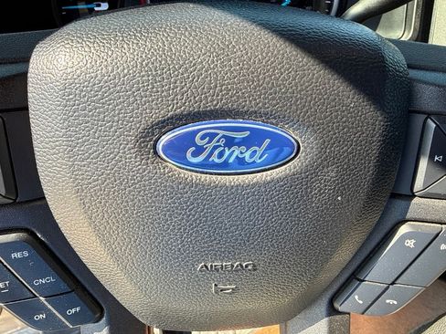 Used 2021 Ford F250 XL w/ STX Appearance Package AWD/4WD image 27
