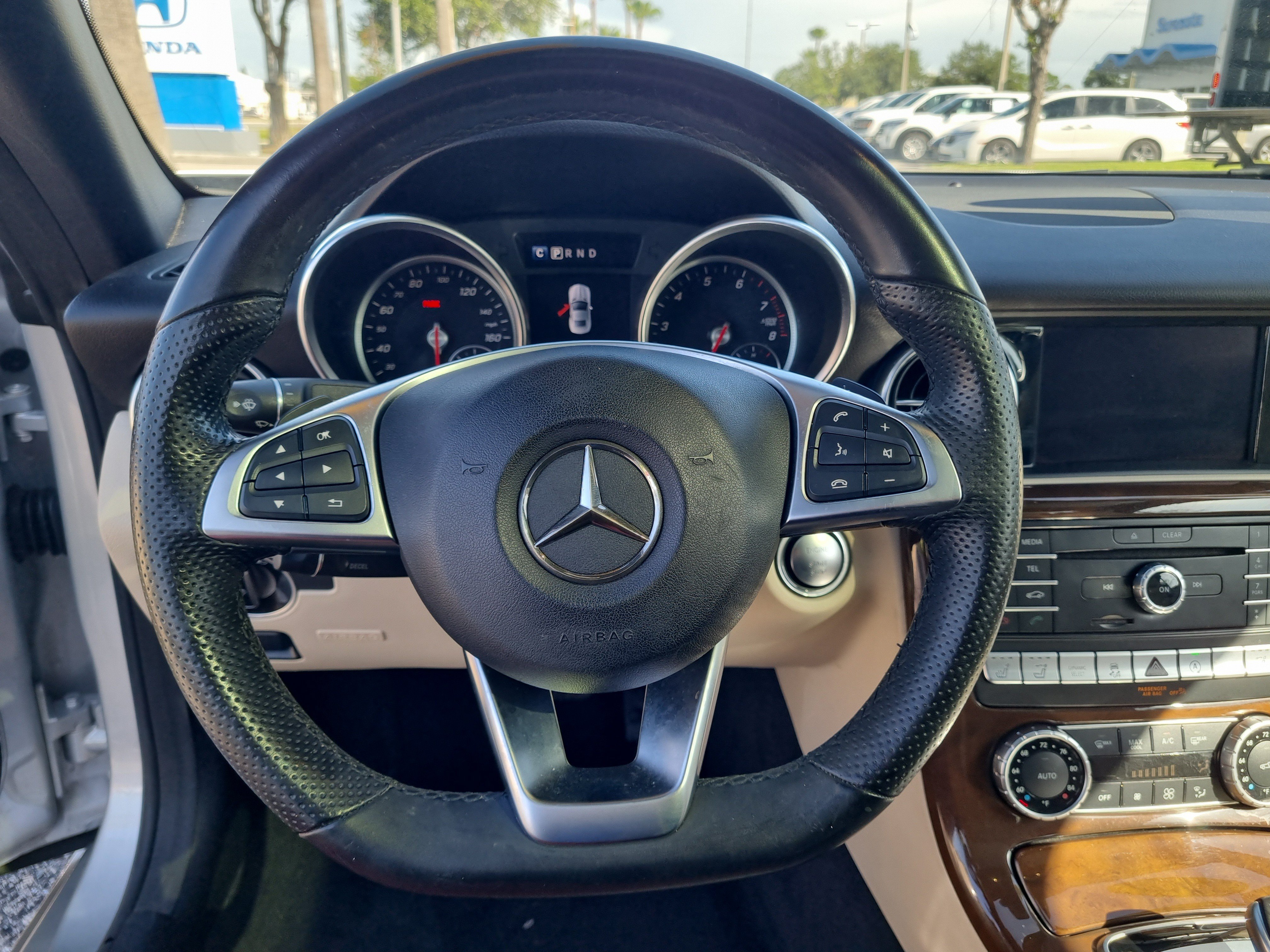 Used 2020 Mercedes-Benz SLC 300 w/ Premium Package image 20