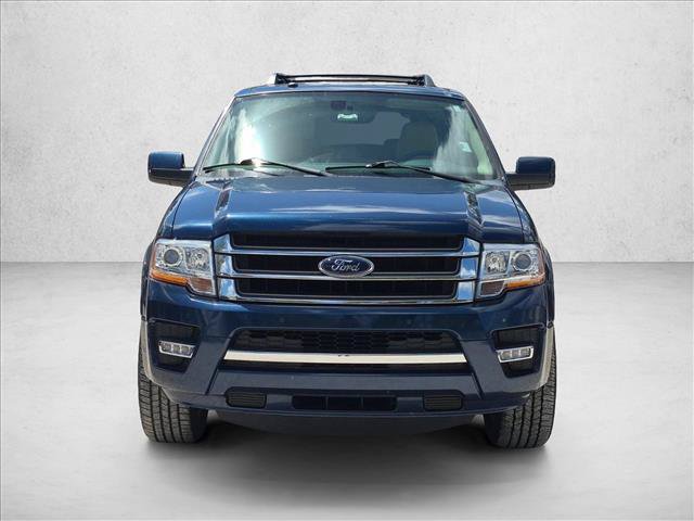 Used 2017 Ford Expedition Limited w/ Equipment Group 301A RWD image 2
