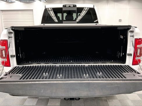 Used 2024 RAM 2500 Laramie w/ Safety Group AWD/4WD image 32