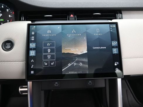 New 2026 Land Rover Discovery Sport Landmark AWD/4WD image 28
