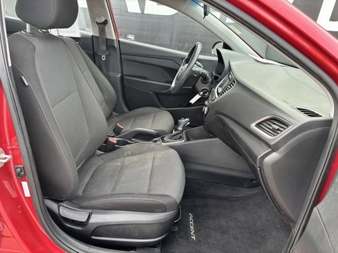 Used 2018 Hyundai Accent SE image 26