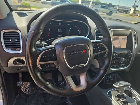 Used 2020 Dodge Durango SXT w/ 3rd Row Seating Group image 12