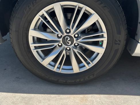 Used 2018 INFINITI QX80 2WD image 26