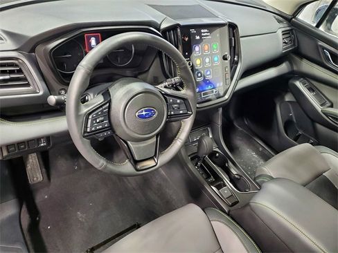 Used 2025 Subaru Ascent Onyx Edition image 9