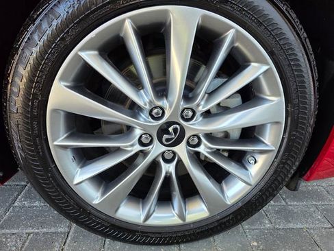 Used 2023 INFINITI Q50 Luxe AWD/4WD image 7