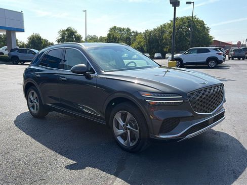 Used 2026 Genesis GV70 2.5T Advanced AWD/4WD image 7