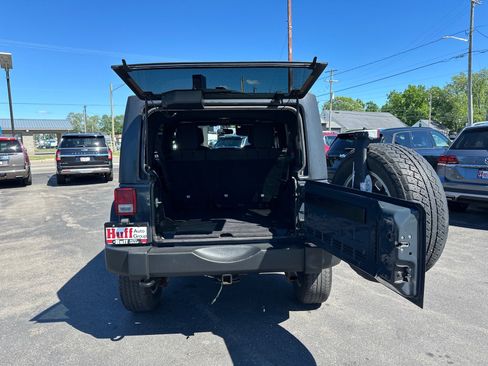 Used 2016 Jeep Wrangler Unlimited Sport w/ Quick Order Package 24S AWD/4WD image 7