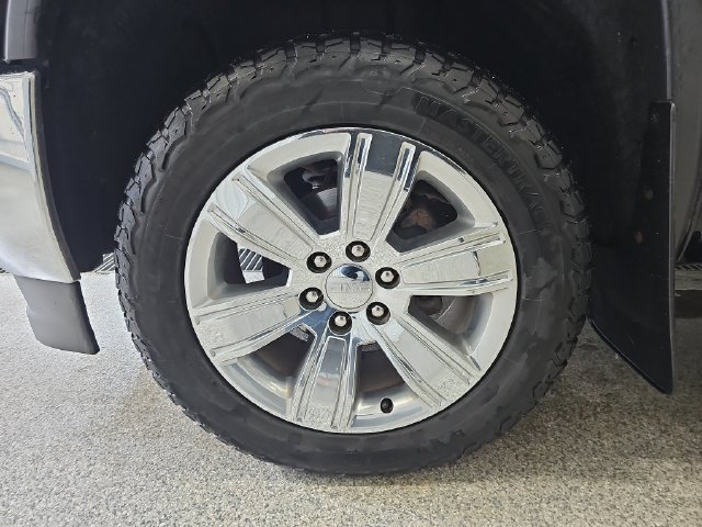 Used 2018 GMC Sierra 1500 SLT AWD/4WD image 23