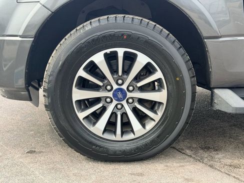 Used 2015 Ford Expedition EL XLT w/ Equipment Group 202A image 28