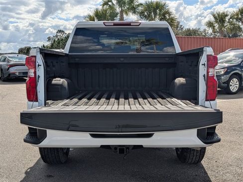 Certified 2025 Chevrolet Silverado 1500 Custom image 13