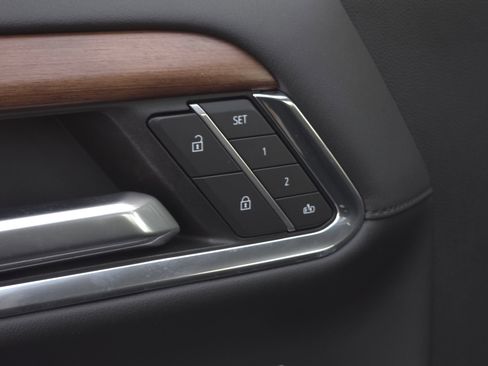 Used 2023 GMC Sierra 1500 Denali w/ Denali Reserve Package image 12