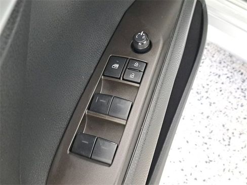 Used 2023 Toyota Camry LE image 22