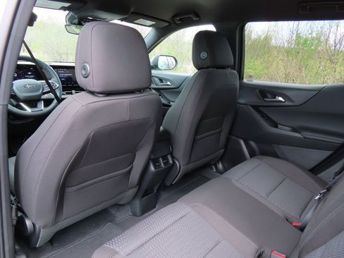 New 2026 Chevrolet Equinox LT w/ Midnight Edition AWD/4WD image 21