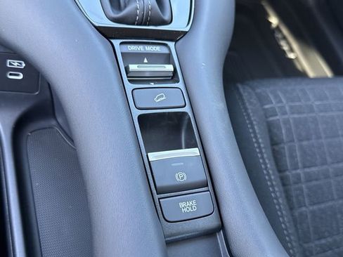 New 2026 Honda HR-V LX image 31