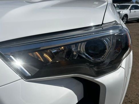 Used 2023 Toyota 4Runner TRD Off-Road Premium image 9