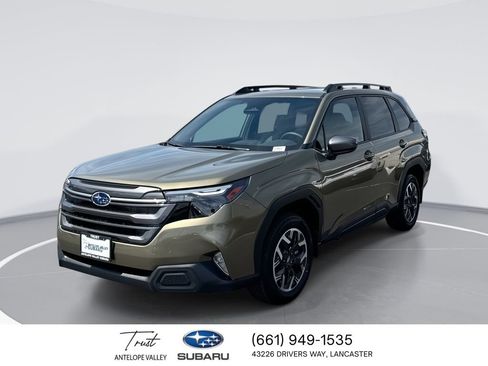 New 2026 Subaru Forester Premium AWD/4WD image 1