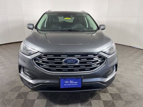 Certified 2022 Ford Edge SEL w/ Convenience Package image 2