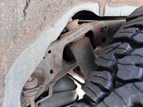 Used 2014 Toyota FJ Cruiser 4WD w/ Upgrade Package image 23