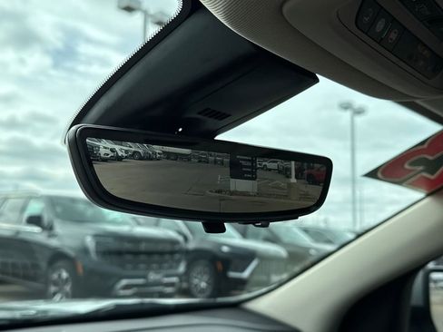 Used 2023 GMC Acadia Denali w/ Denali Ultimate Package image 34