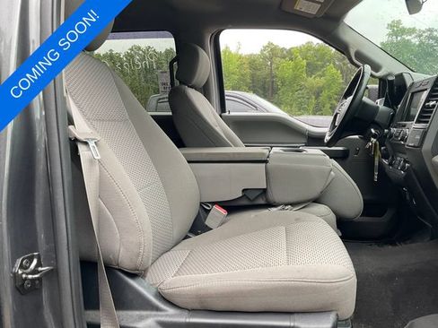 Used 2019 Ford F150 XLT w/ Equipment Group 302A Luxury AWD/4WD image 4