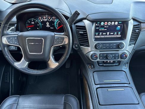 Used 2019 GMC Yukon Denali w/ Open Road Package AWD/4WD image 13