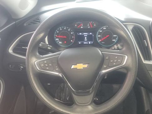 Used 2023 Chevrolet Malibu LT FWD image 14