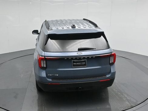Certified 2025 Ford Explorer Active image 42