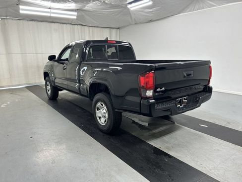 Used 2019 Toyota Tacoma SR w/ SR Convenience Package AWD/4WD image 7