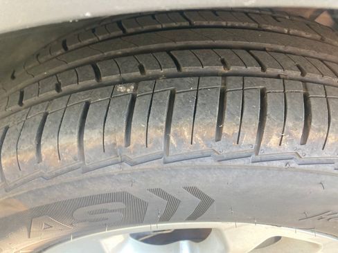 Used 2022 Ford Escape SE w/ Cold Weather Package image 38