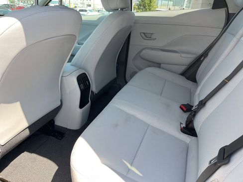 New 2025 Hyundai Kona SEL image 11