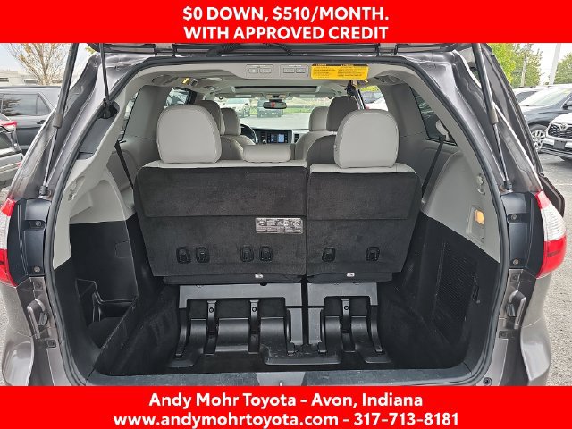 Used 2018 Toyota Sienna Limited FWD image 19