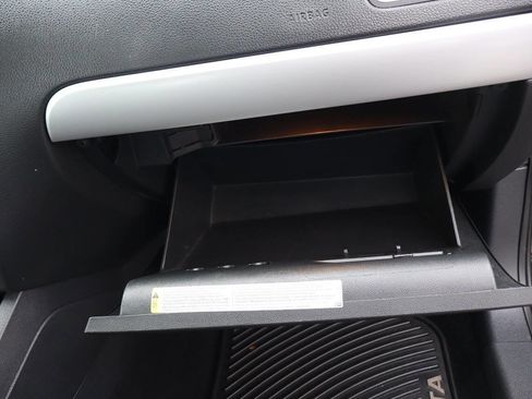 Used 2013 Volkswagen Jetta SE image 23